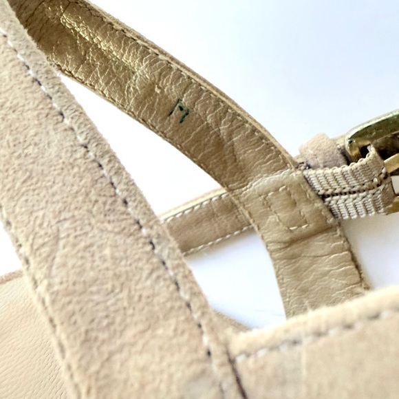 Stuart Weitzman Sundraped Tan / Beige Suede Wedge Ankle Strap Sandals 8.5 - Picture 15 of 16